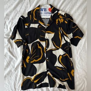 Zara Regular Fit Floral Short Sleeve Button-down